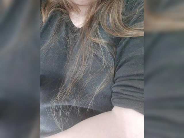 Misssexyberry's BongaCams show and profile