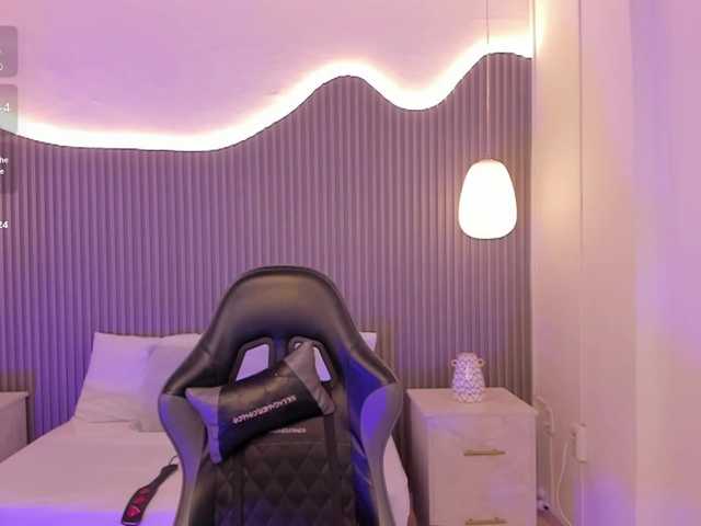 valeria-acost's BongaCams show and profile