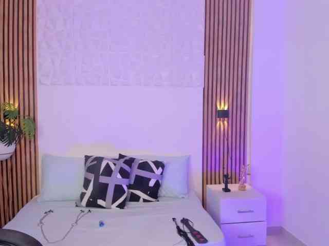 valeria-acost webcam