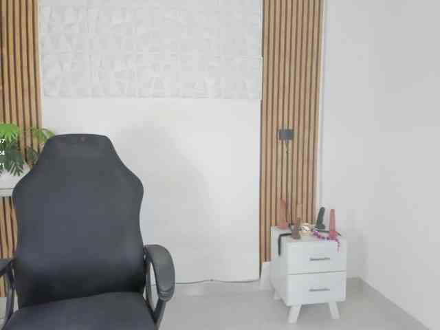 valeria-acost valeria-acost