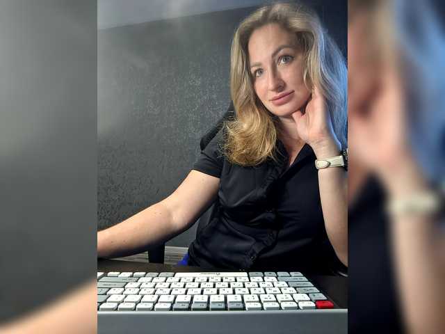 goddesssssss's BongaCams show and profile