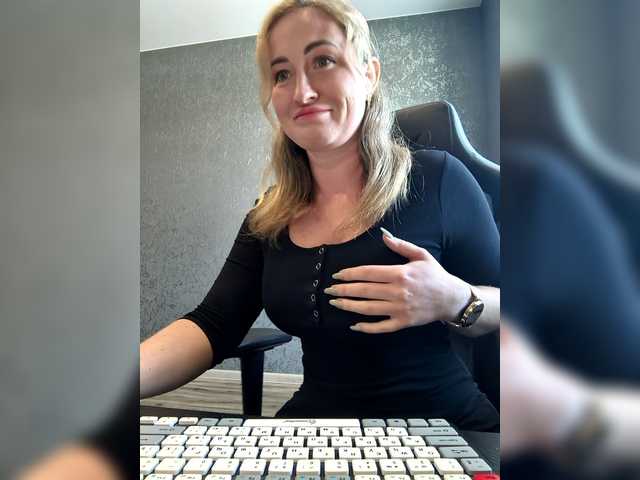 goddesssssss's BongaCams show and profile