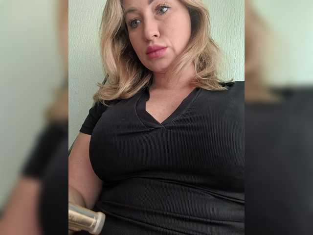 goddesssssss from BongaCams