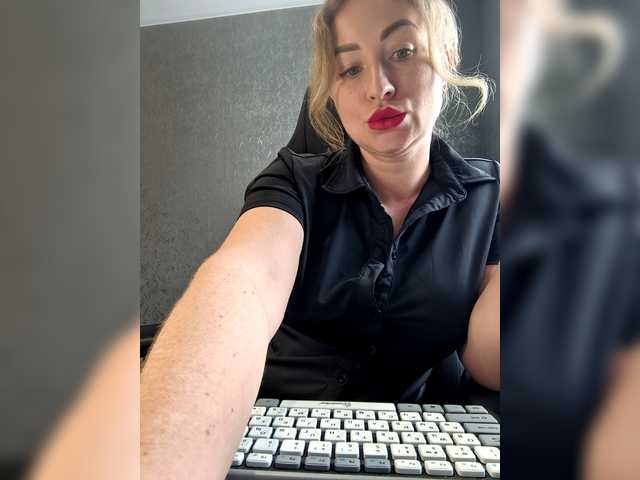 goddesssssss's BongaCams show and profile