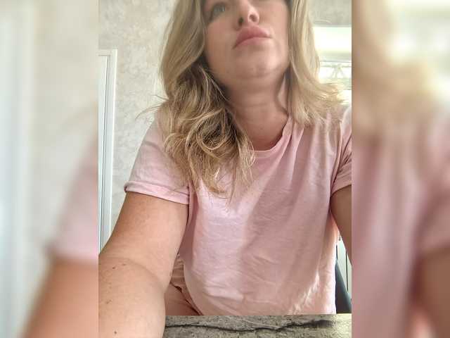 goddesssssss — @total - countdown: @sofar collected, @remain left before I'm at work now. 