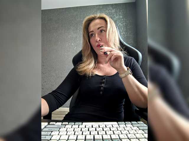 goddesssssss's BongaCams show and profile