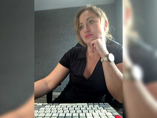 BongaCams goddesssssss is Freechat goddesssssss — @total - countdown: @sofar collected, @remain left before I'm at work now.