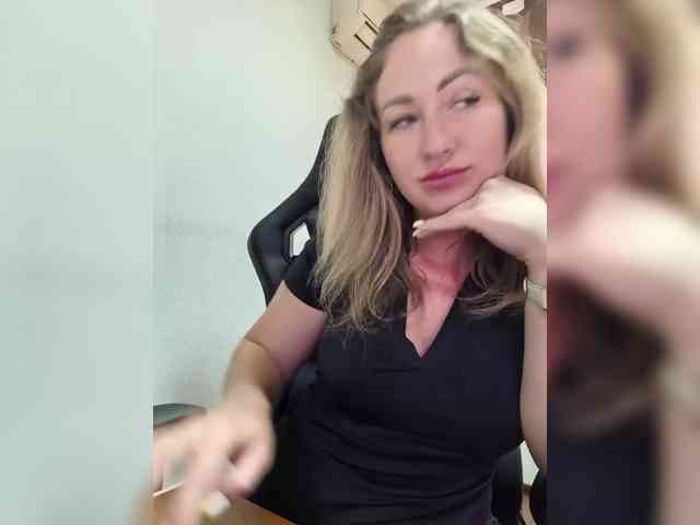 goddesssssss webcam
