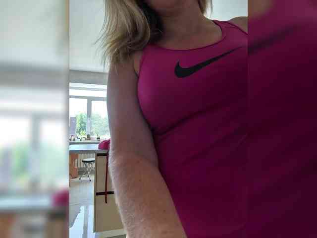 goddesssssss webcam