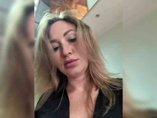 goddesssssss webcam