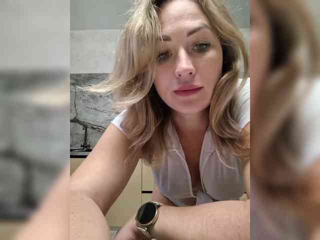 goddesssssss webcam