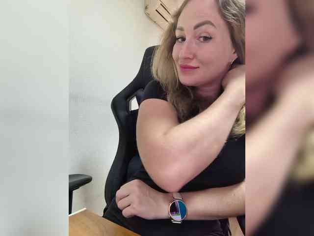 goddesssssss webcam