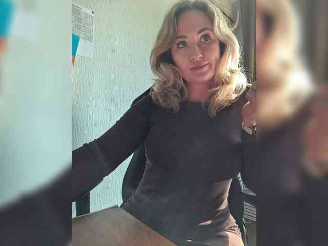 goddesssssss webcam