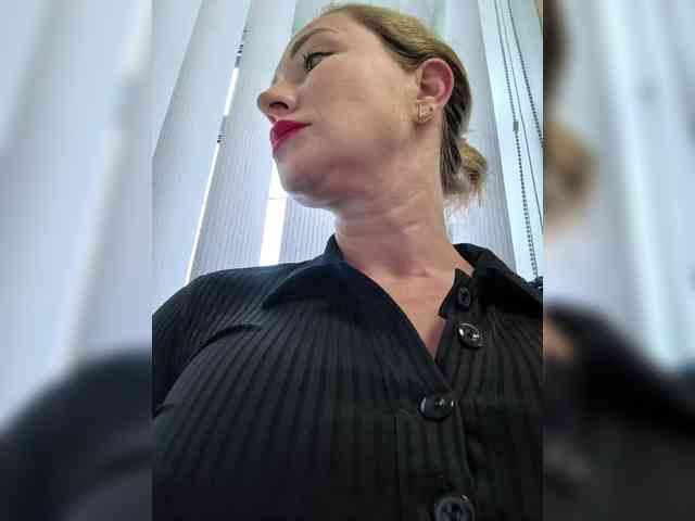 goddesssssss webcam