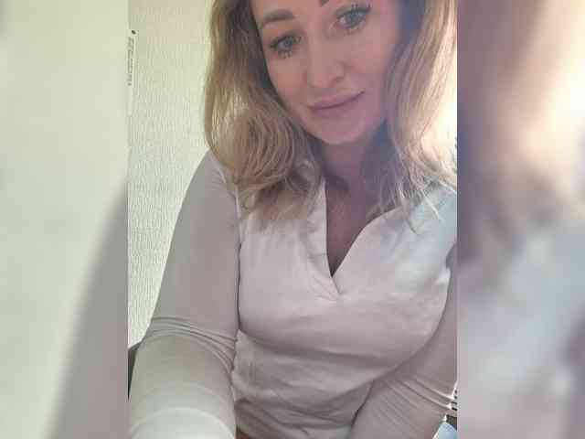 goddesssssss webcam