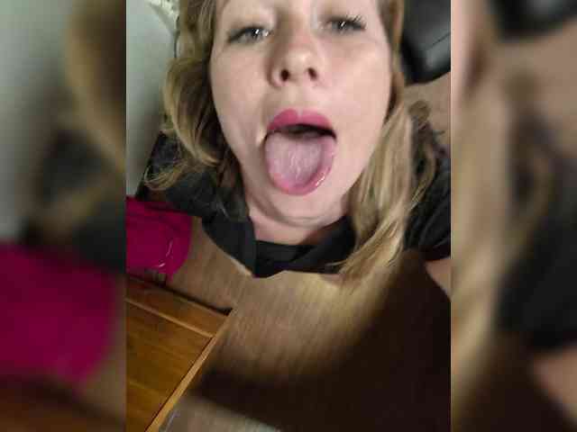 goddesssssss webcam