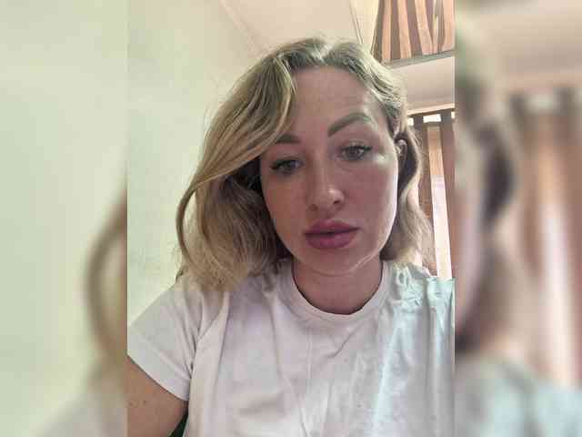goddesssssss webcam