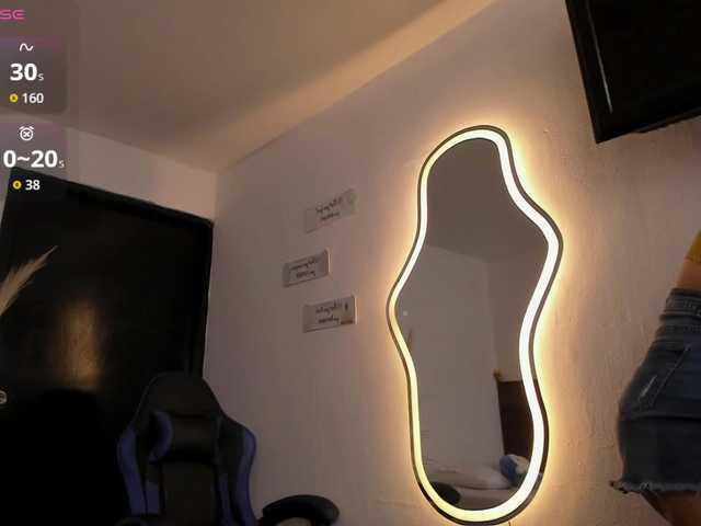 lakshmi-rai's BongaCams show and profile