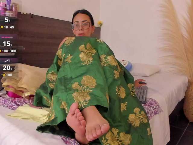 lakshmi-rai's BongaCams show and profile