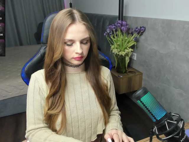 MCfly-1's BongaCams show and profile