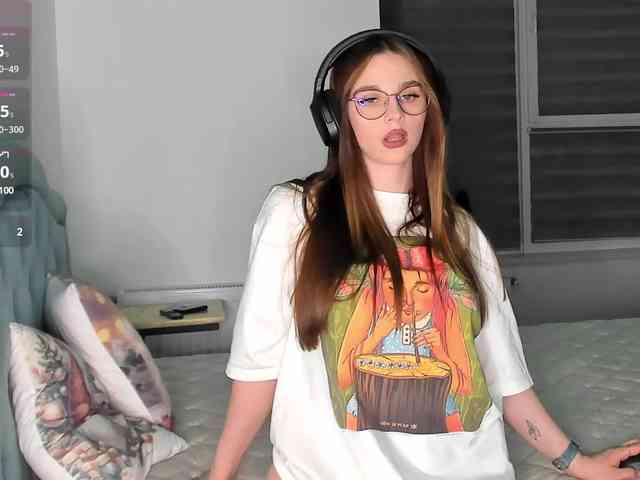 web cam chat MCfly-1