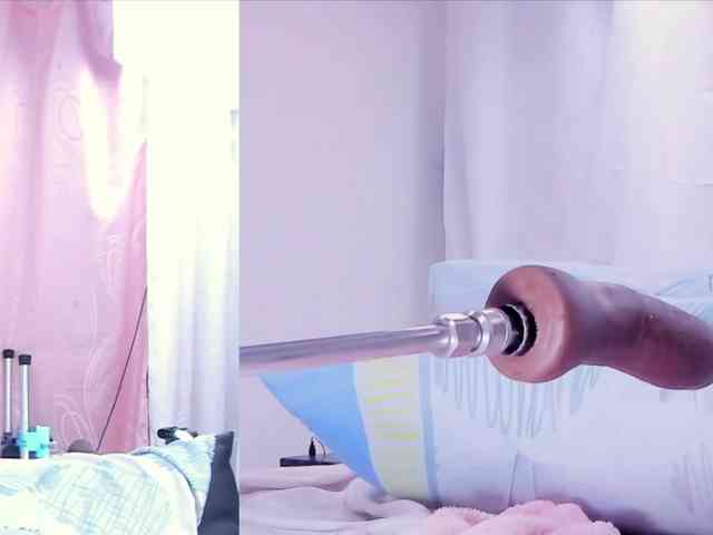 AleskaJames webcam