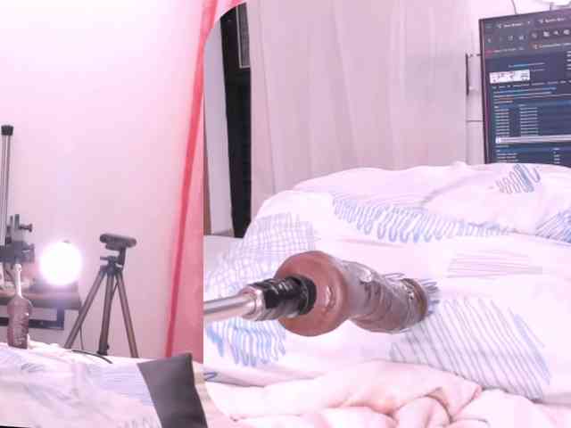 AleskaJames webcam