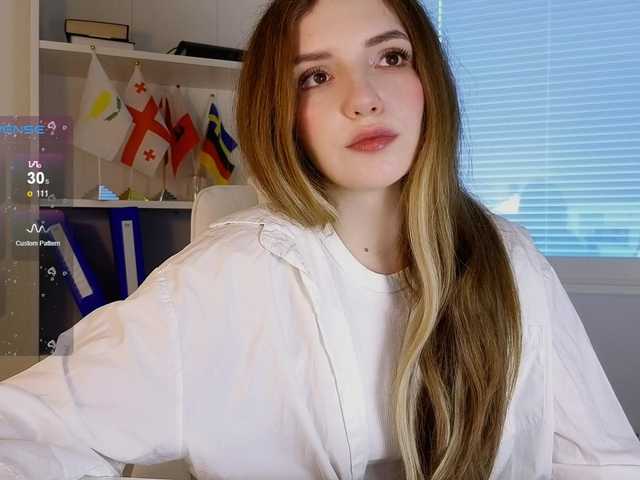 marykiskis's BongaCams show and profile