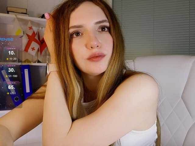 marykiskis's BongaCams show and profile