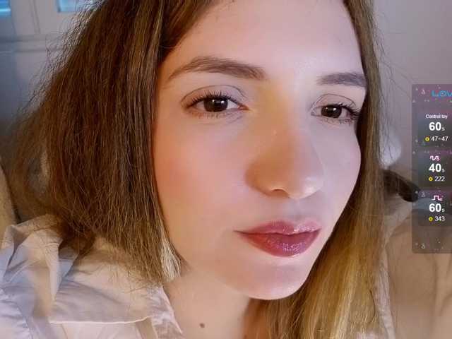 marykiskis's BongaCams show and profile