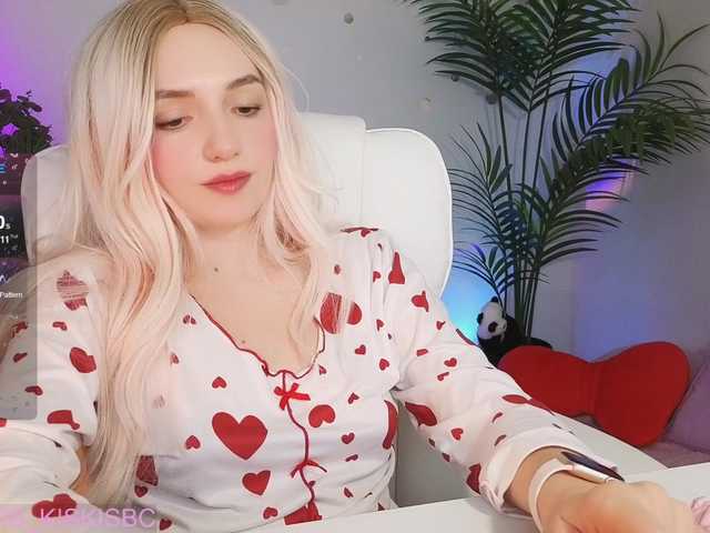 marykiskis's BongaCams show and profile