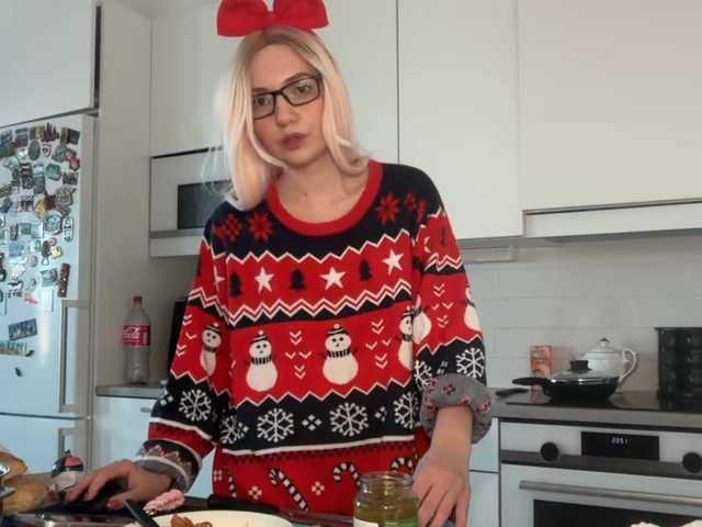 marykiskis's BongaCams show and profile