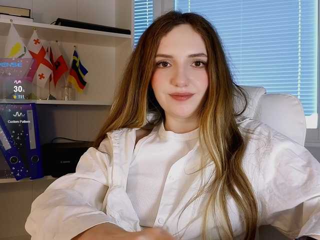 marykiskis's BongaCams profile