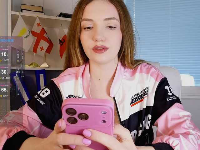 marykiskis's BongaCams show and profile