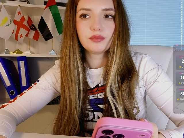 marykiskis's BongaCams show and profile