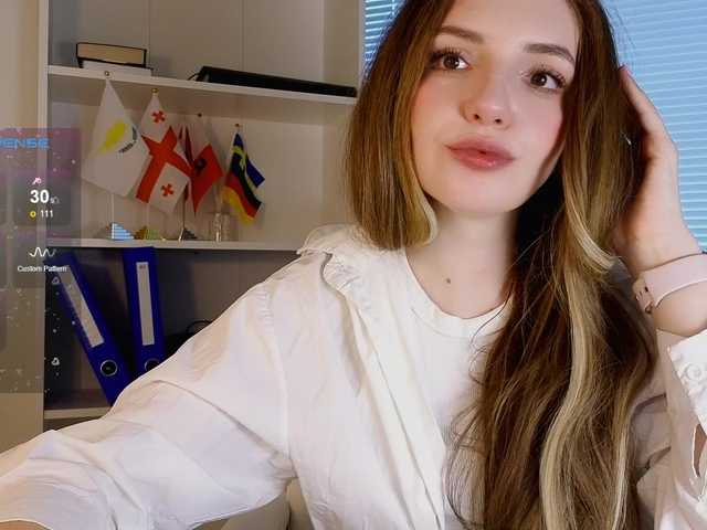 marykiskis's BongaCams show and profile