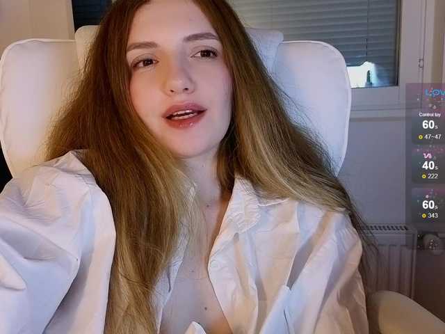 marykiskis's BongaCams show and profile