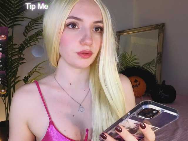 Watch Kris_Lil Streaming Live