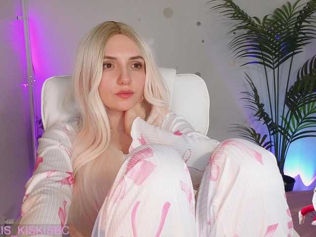 marykiskis's BongaCams show and profile