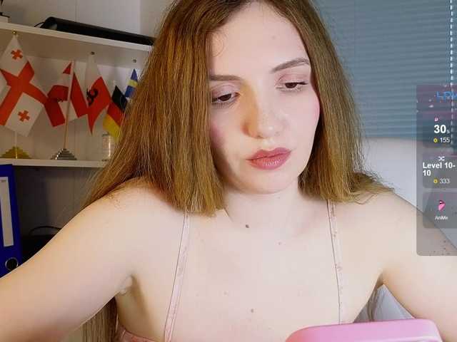 marykiskis's BongaCams show and profile