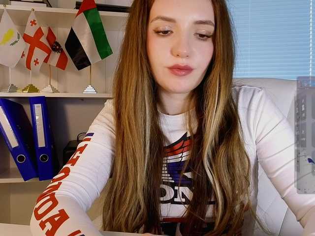 marykiskis's BongaCams show and profile