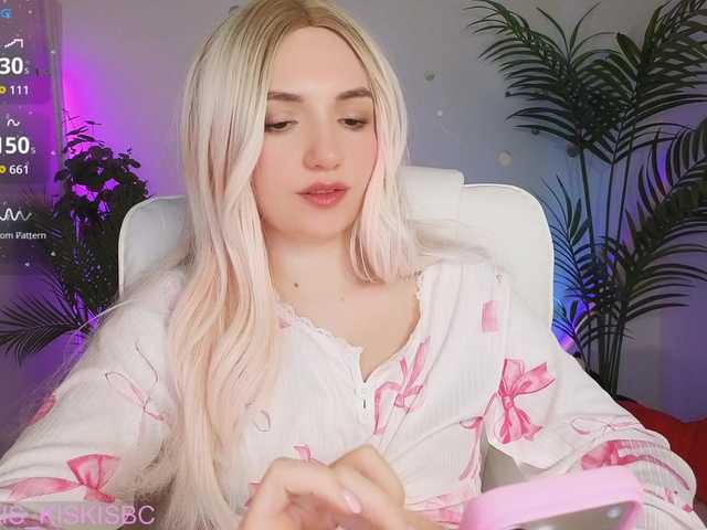 marykiskis's BongaCams show and profile