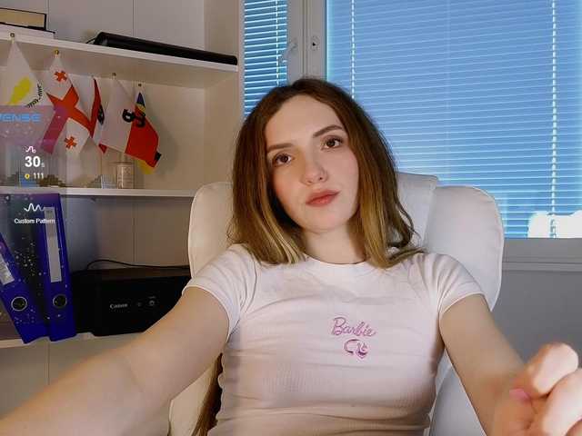 marykiskis's BongaCams show and profile