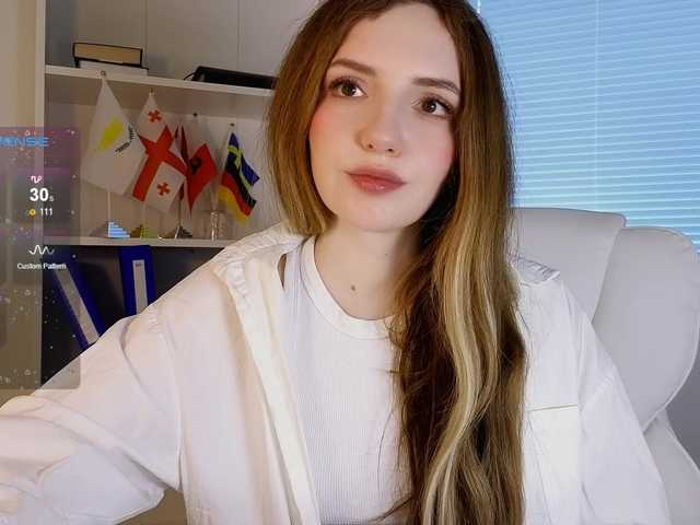 marykiskis's BongaCams show and profile