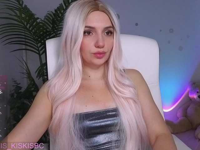 marykiskis's BongaCams show and profile