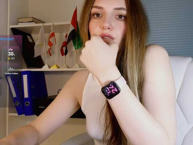 marykiskis's BongaCams show and profile