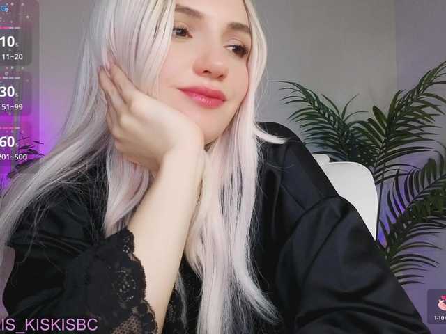 marykiskis's BongaCams show and profile