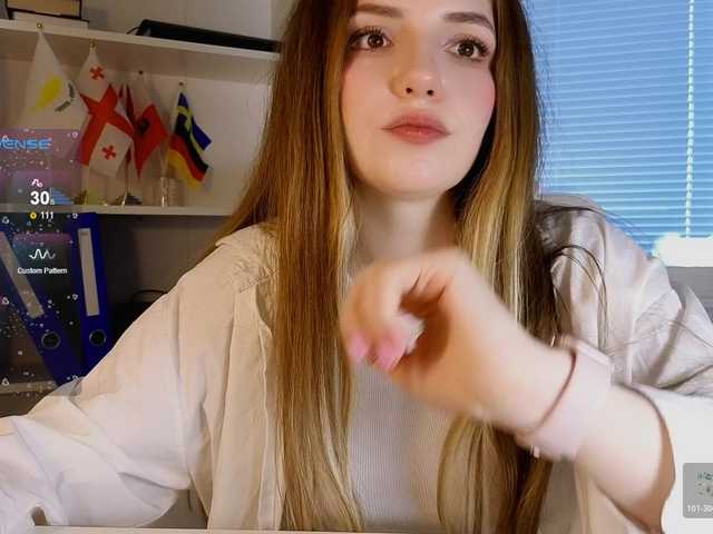 marykiskis's BongaCams show and profile