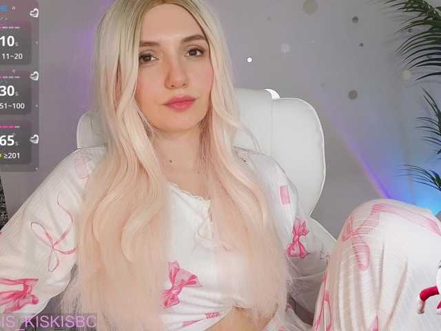 marykiskis's BongaCams show and profile