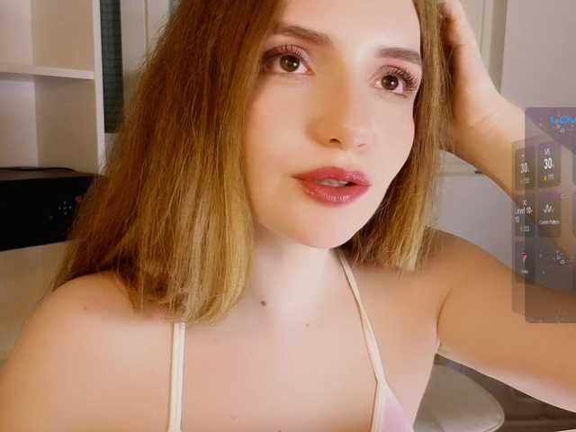 marykiskis's BongaCams show and profile